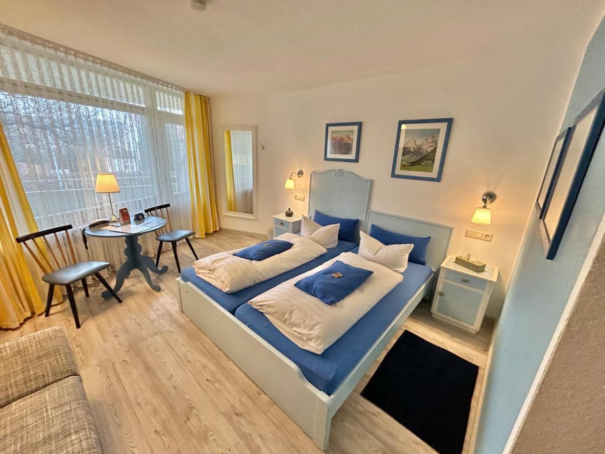 Haus Am Kurpark Hotel Schömberg Екстериор снимка