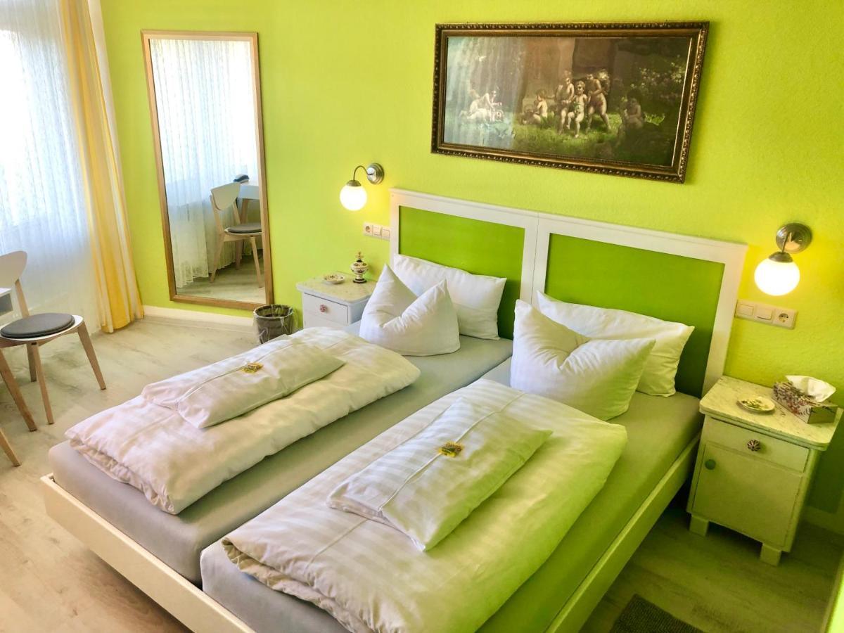 Haus Am Kurpark Hotel Schömberg Екстериор снимка