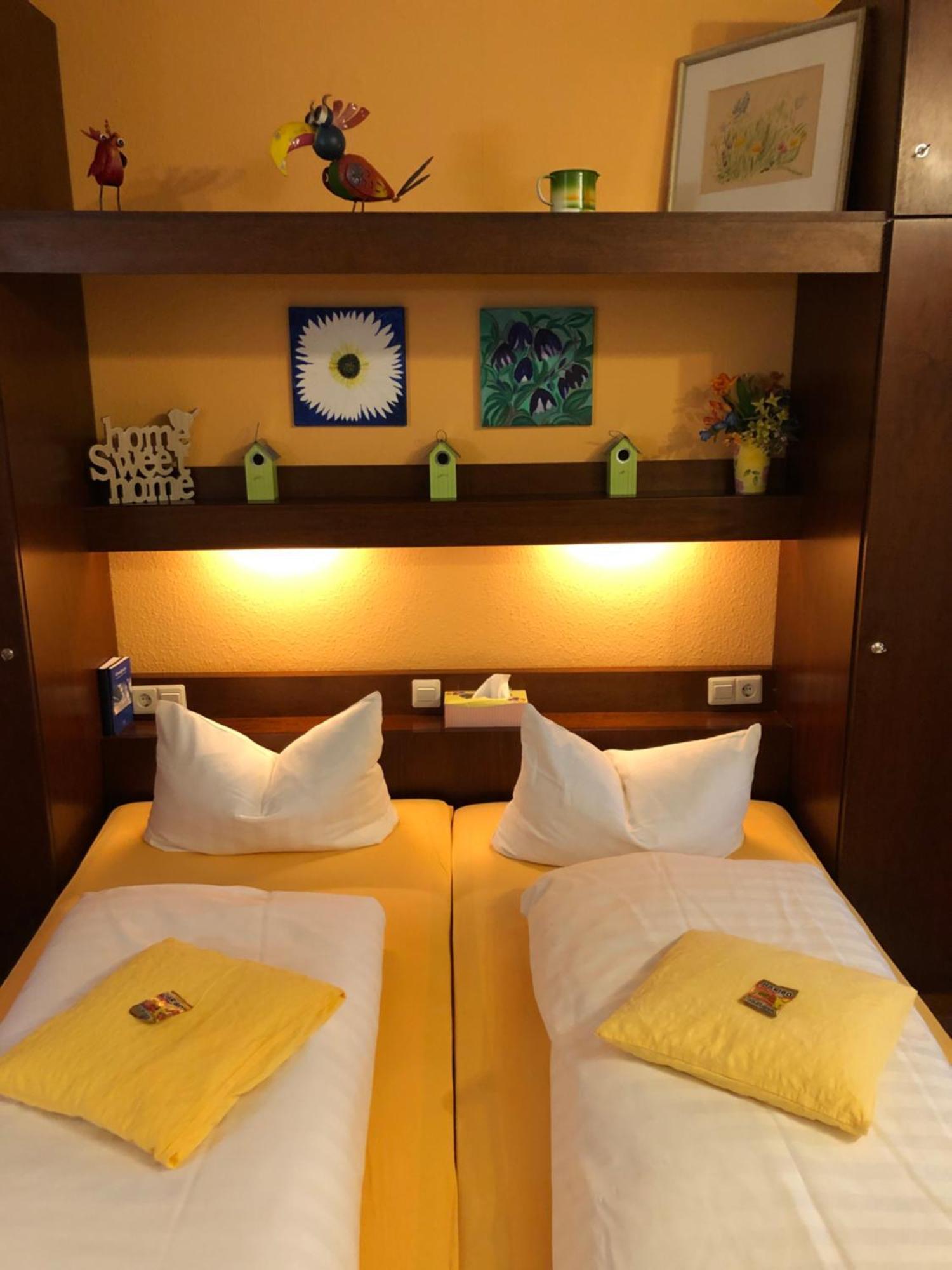 Haus Am Kurpark Hotel Schömberg Стая снимка