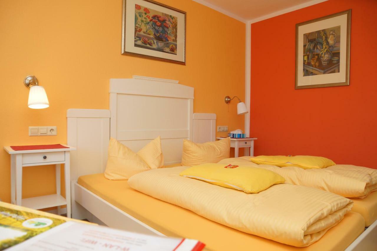 Haus Am Kurpark Hotel Schömberg Екстериор снимка